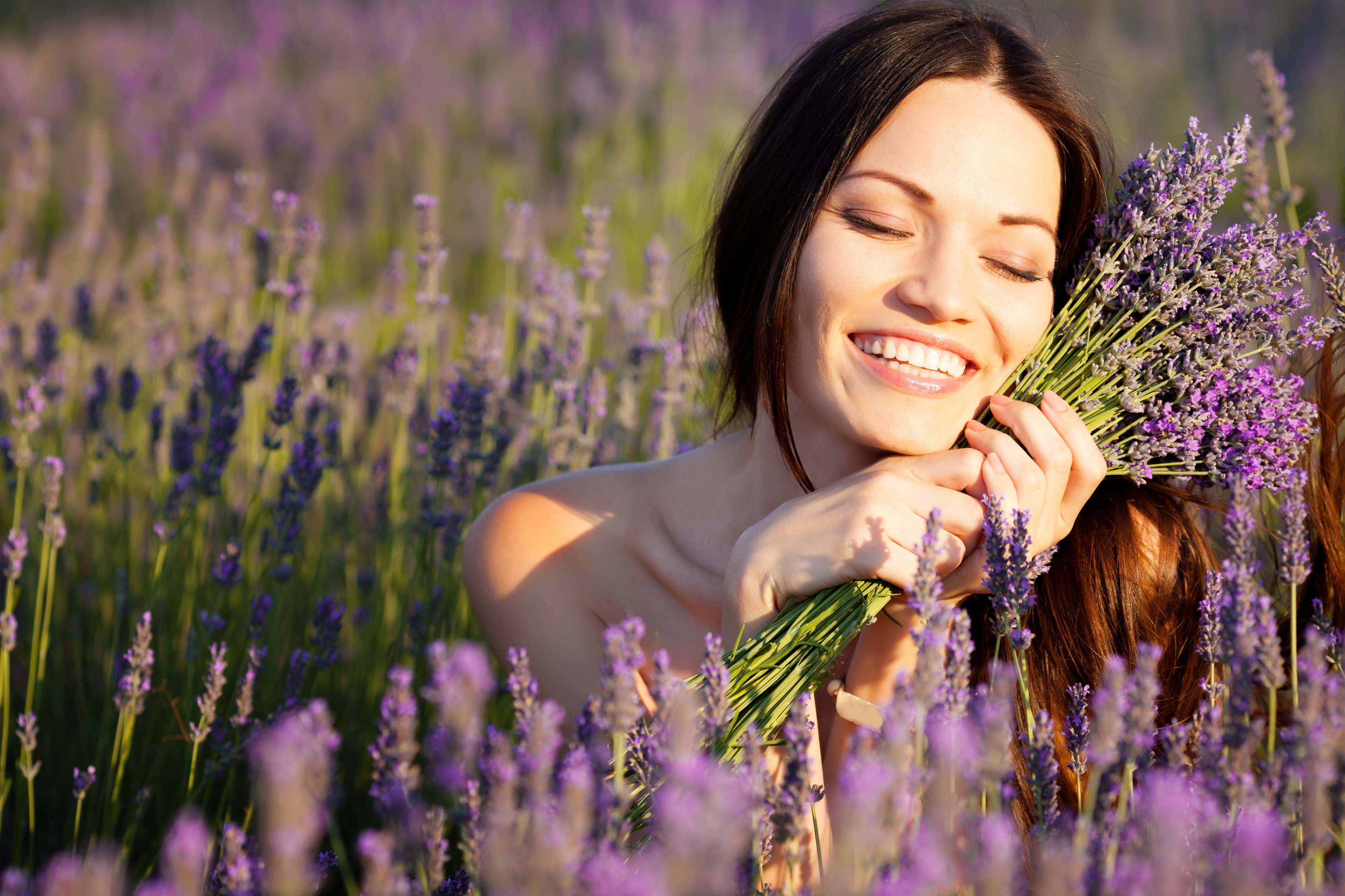 Glück und Positive Psychologie mit Aromatherapie