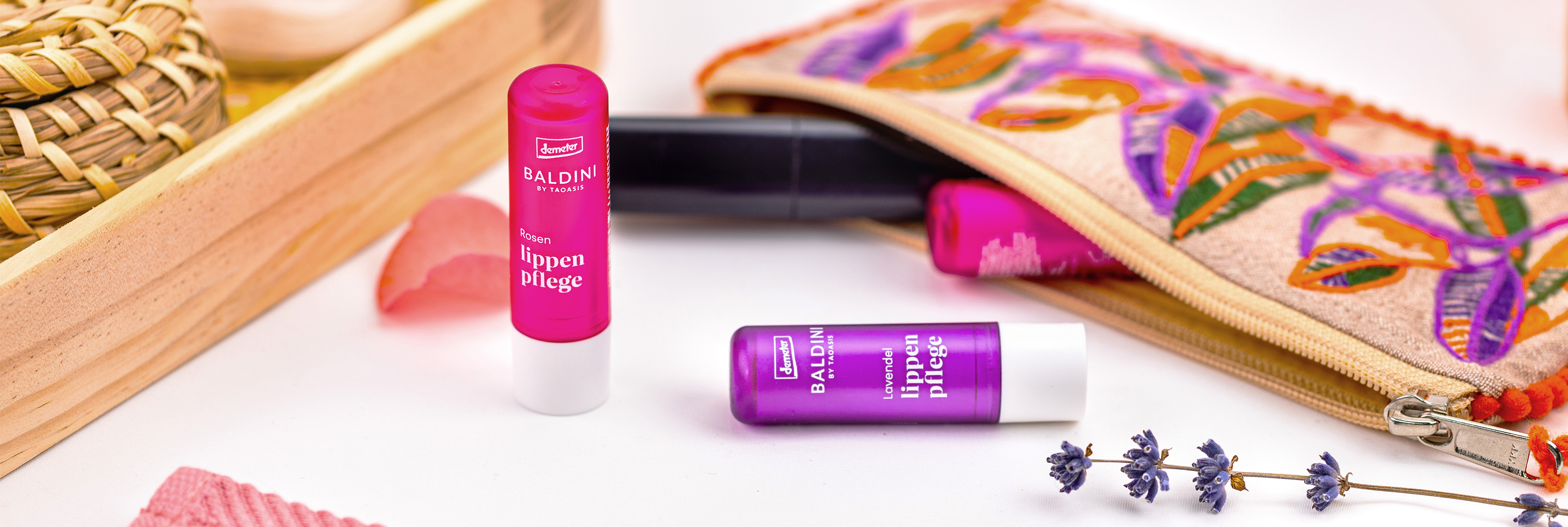 Lippenpflegestifte, Kosmetiktasche 