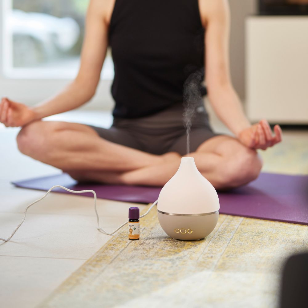 TaoWell Yogini mit Baldini Yogaduft