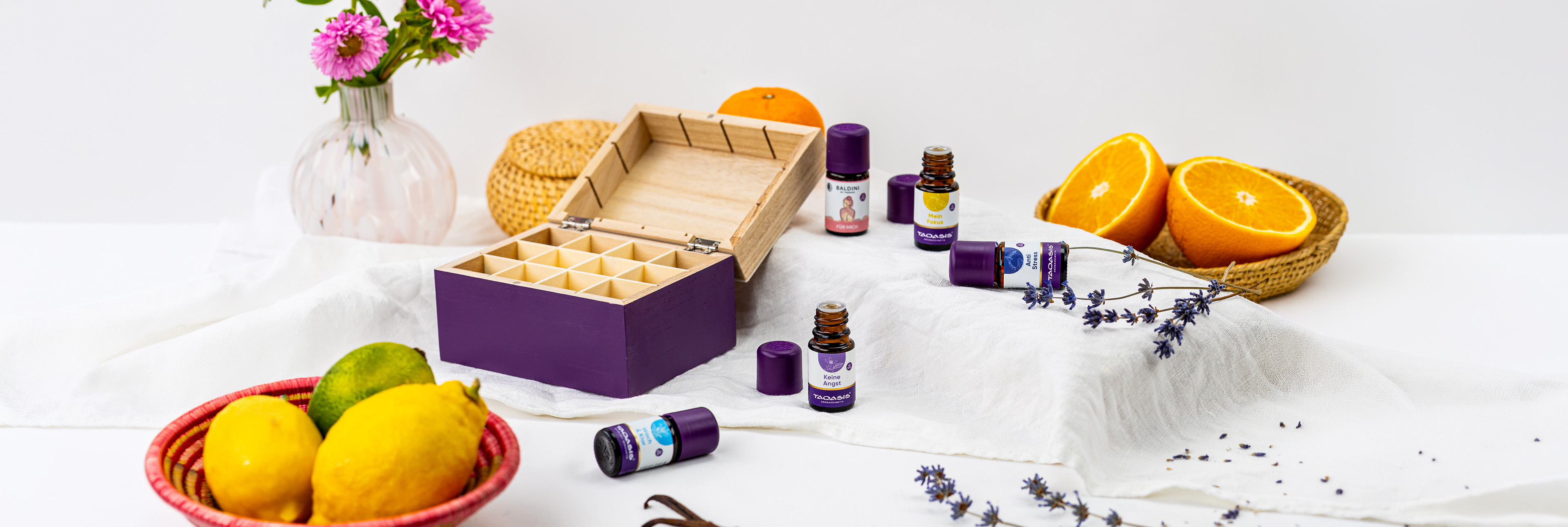 Duftbox Achtsamkeit mit 5 fünf ätherischen Ölen. und Deko. 